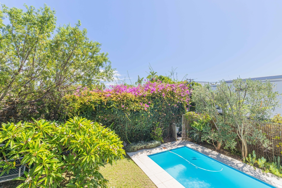 4 Bedroom Property for Sale in Fresnaye Western Cape